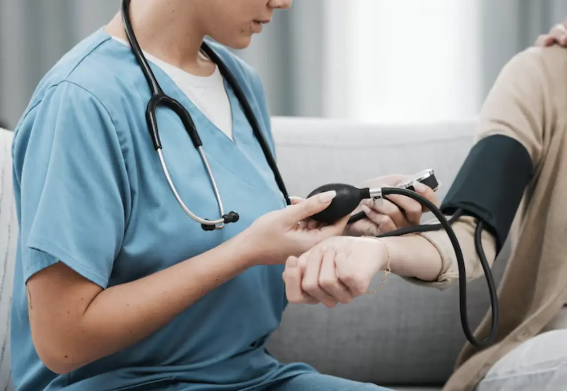 يۇقىرى قان بېسىمى بىلەن بۆرەك كېسىلىنىڭ يوشۇرۇن مۇناسىۋىتىنى بىلەمسىز؟ يۇقىرى قان بېسىمى بىلەن بۆرەك كېسىلىنىڭ يوشۇرۇن مۇناسىۋىتىنى بىلەمسىز؟