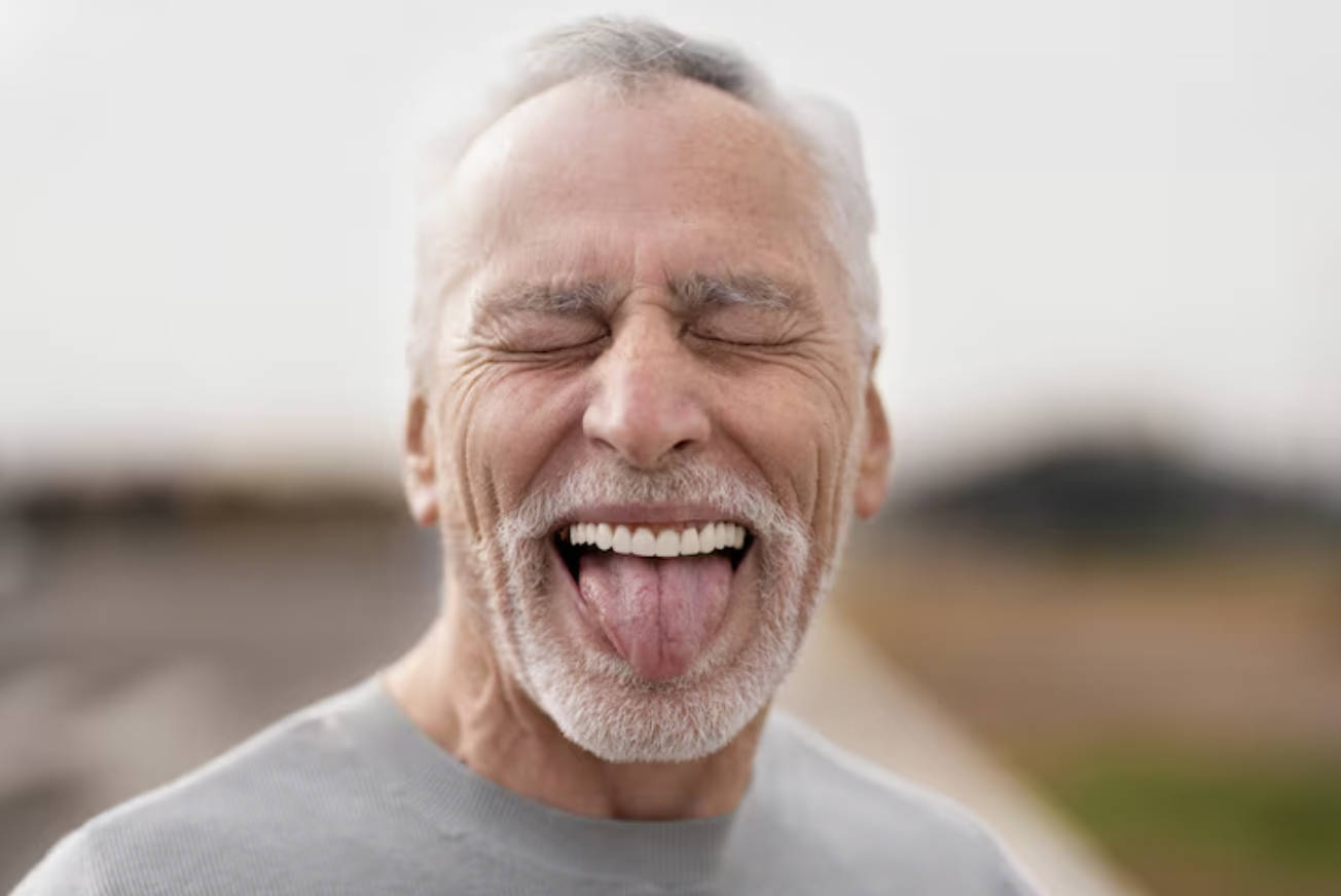 ھەر كۈنى بۇ ئورۇننى چېنىقتۇرغاندا چوڭ مېڭىنىڭ قېرىشىنى ئۈنۈملۈك كېچىكتۈرگىلى بولىدۇ ھەر كۈنى بۇ ئورۇننى چېنىقتۇرغاندا چوڭ مېڭىنىڭ قېرىشىنى ئۈنۈملۈك كېچىكتۈرگىلى بولىدۇ